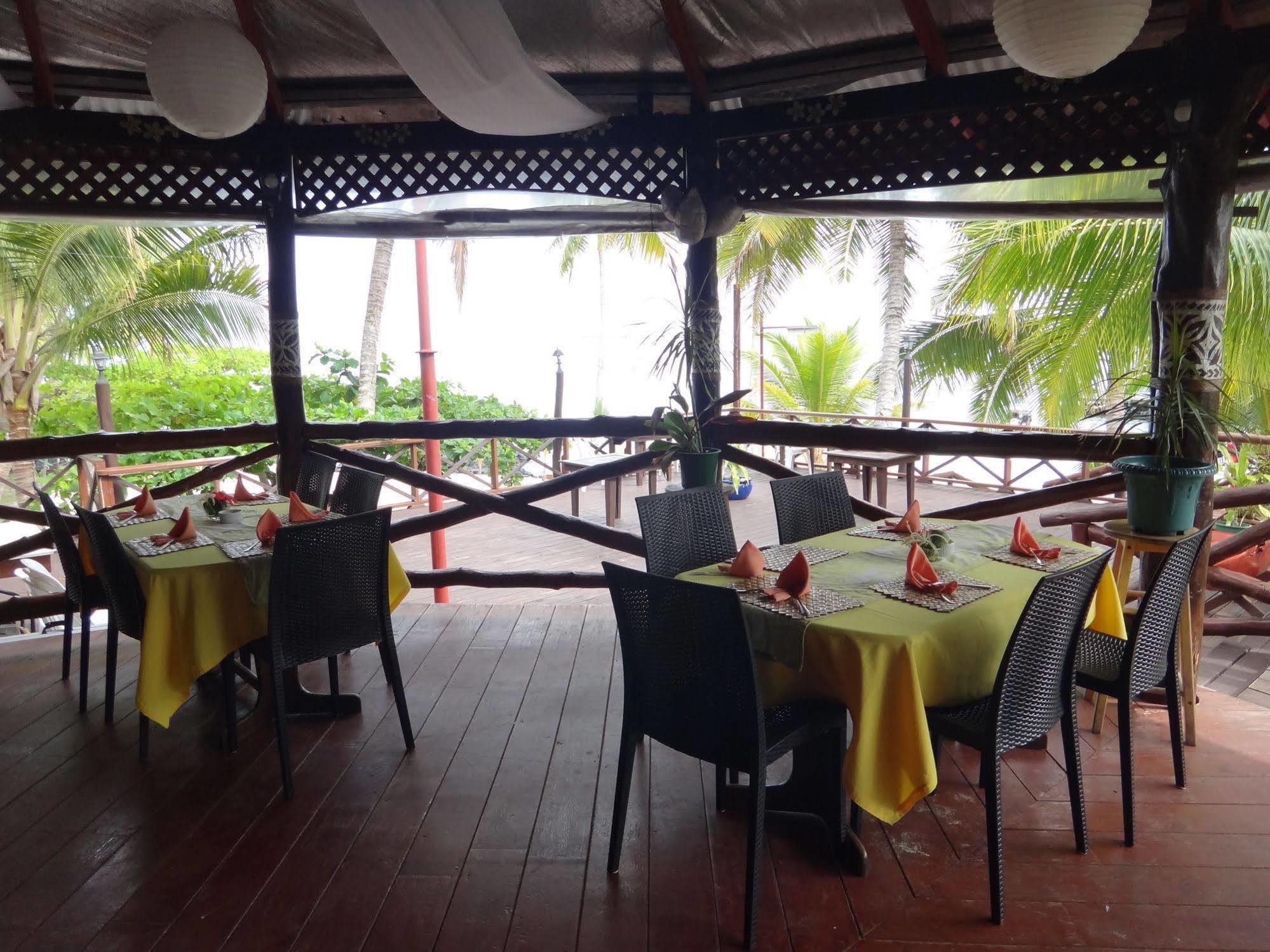Vaimoana Seaside Lodge Savai'i Island Esterno foto