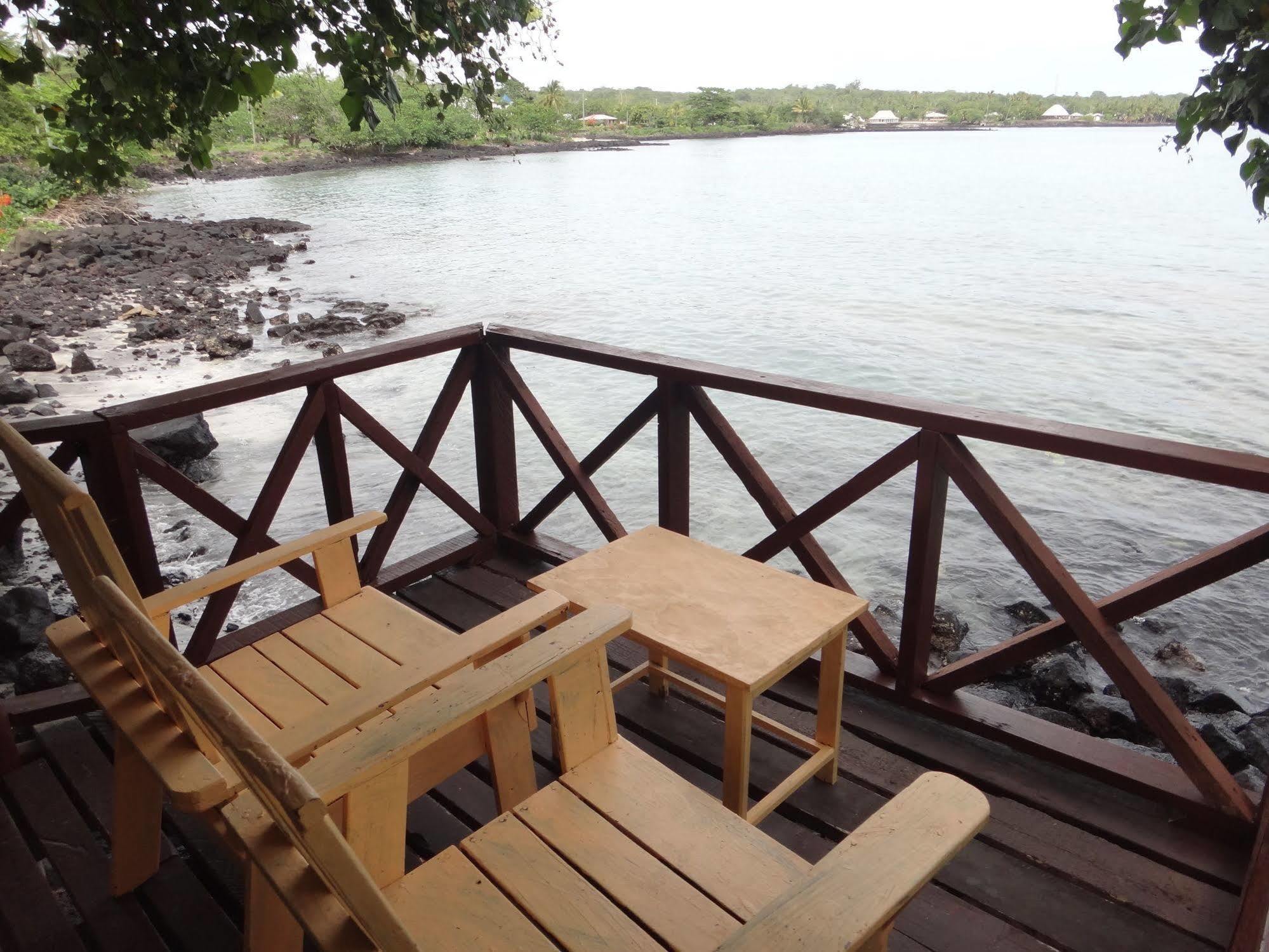 Vaimoana Seaside Lodge Savai'i Island Esterno foto